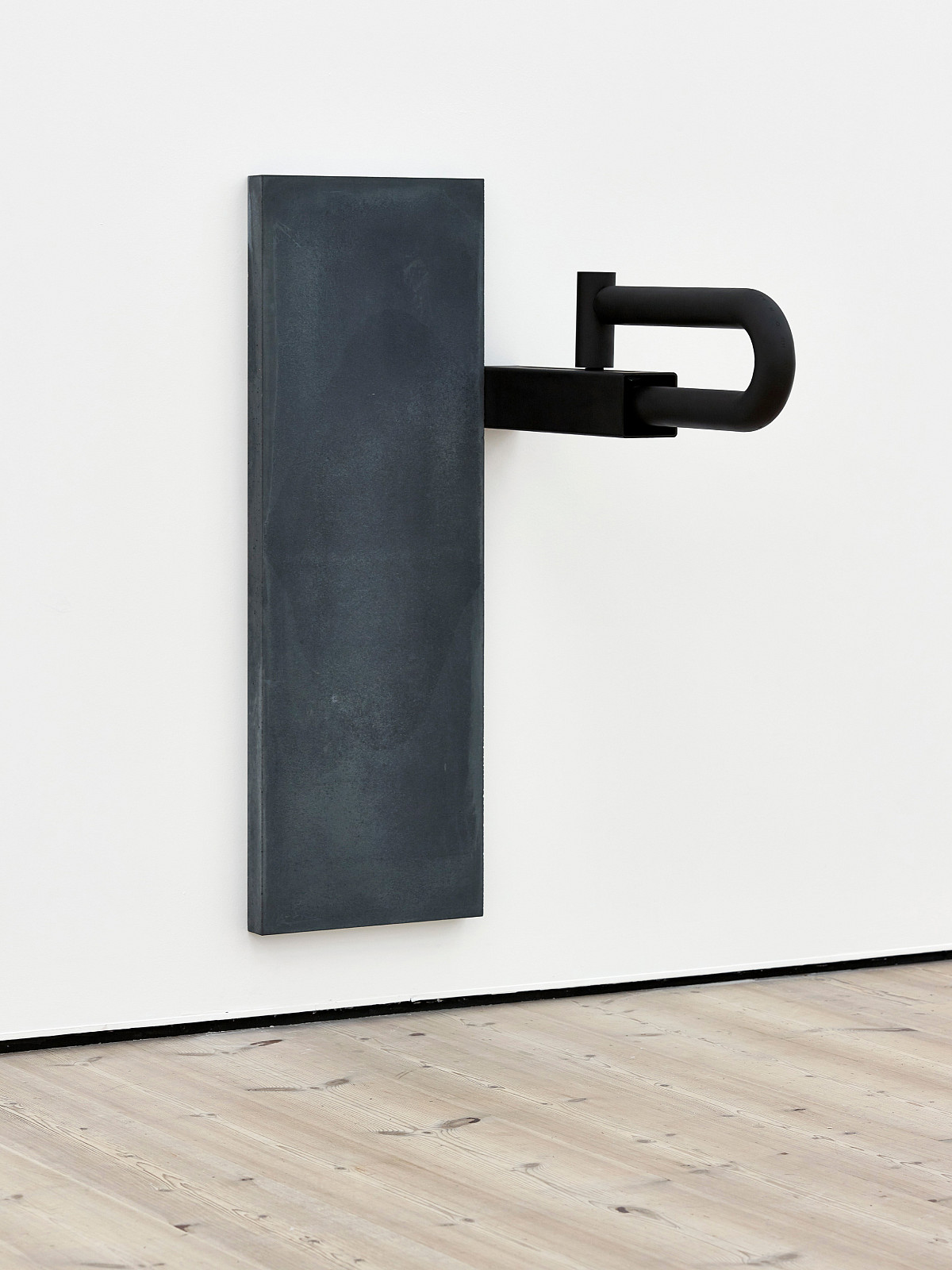 Toni Schmale: dipstation, 2017