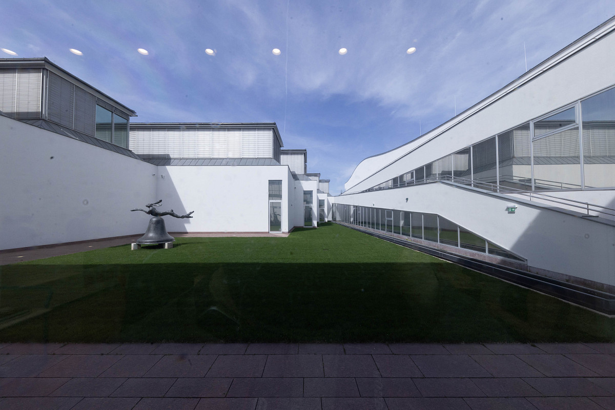 : ALBERTINA KLOSTERNEUBURG, 