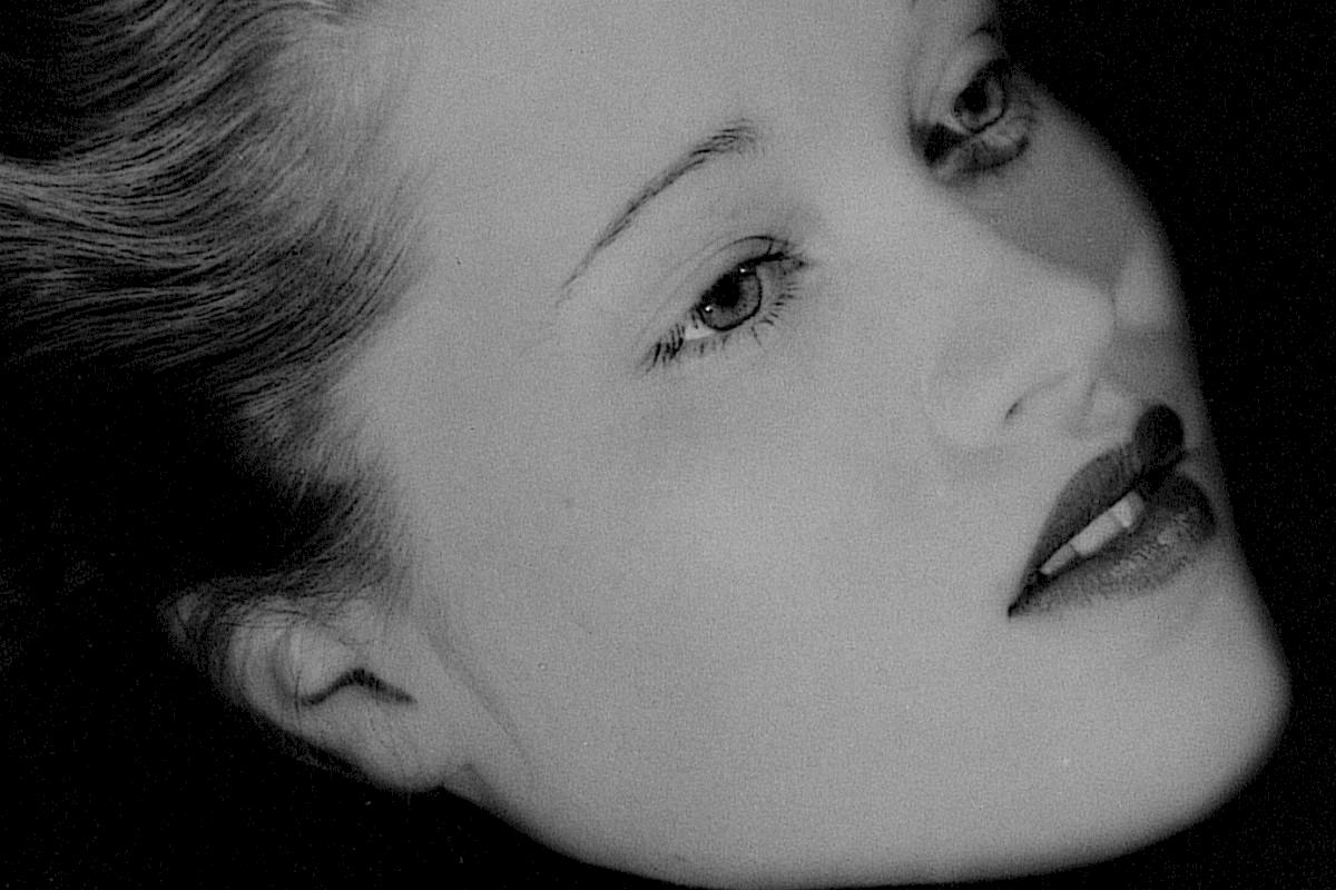 Lee Miller | Floating Head, Mary Taylor, New York Studio, New York, USA, 1933 | © Lee Miller Archives England 2015. All Rights Reserved. www.leemiller.co.uk