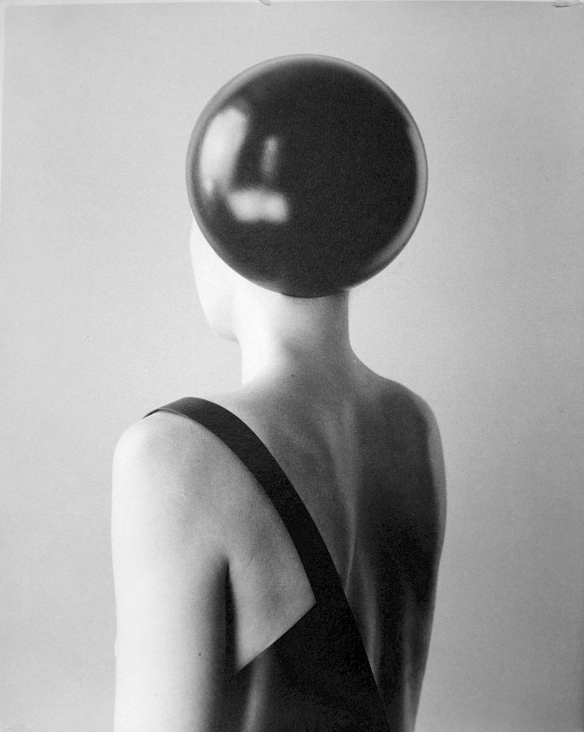 TINA LECHNER | Untitled, 2014 | Silbergelatineabzug 60x50cm | Erworben aus den Mitteln der Galerieförderung des BMUKK | Albertina, Wien