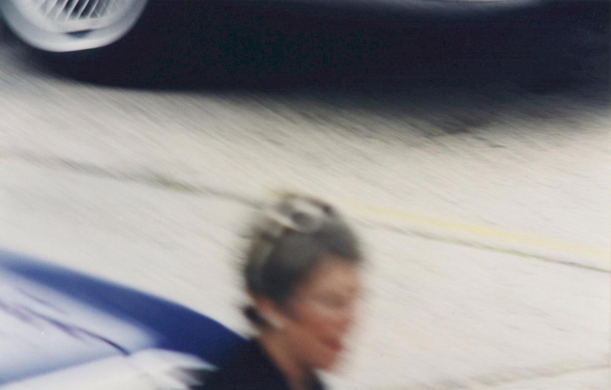 G.R.A.M. | Ohne Titel, aus: Paparazzi (L.A.), 1997 | C-Print, Diasec, 21 x 30 cm | Erworben aus den Mitteln der Galerieförderung des BMUKK von der Galerie Christine König, Wien | Albertina, Wien © G.R.A.M.