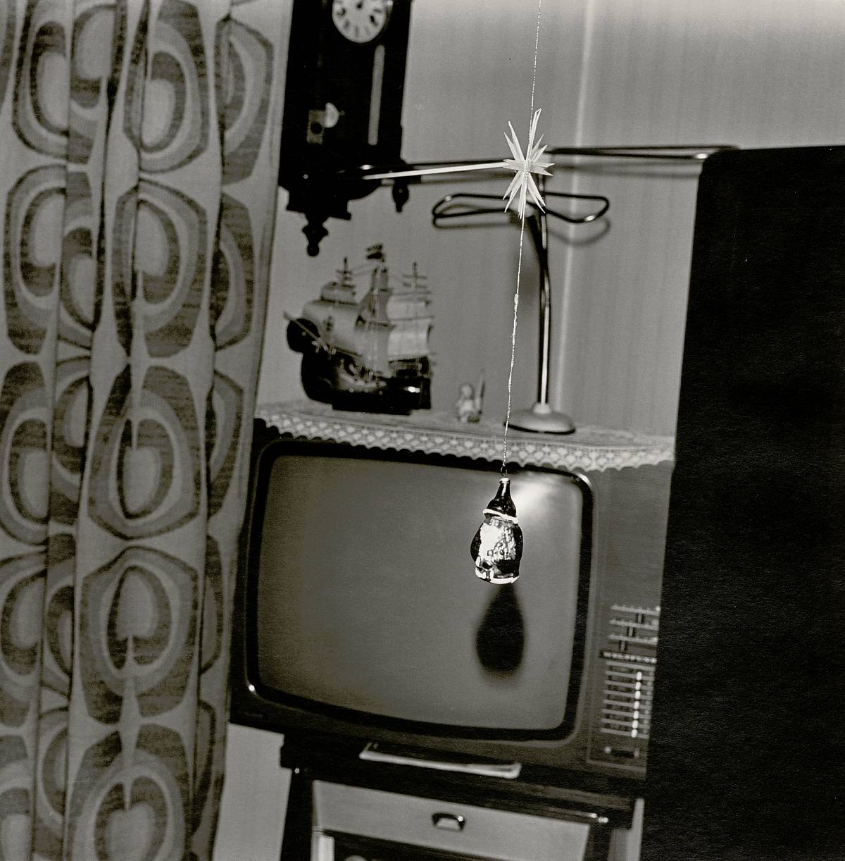 Manfred Willmann: Volkmarweg 36, Part 1 from the series Black and Gold, 1979-1981